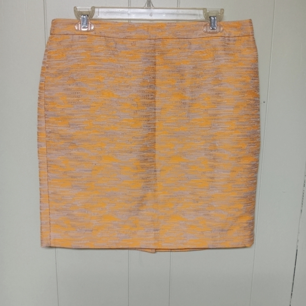 LOFT Womens pencil skirt womens sz 8 cream and orange